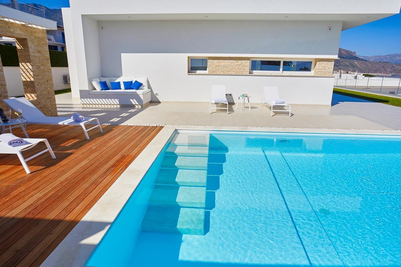Villa Darda Con Piscina E 3 Camere Da Letto 알카모 외부 사진
